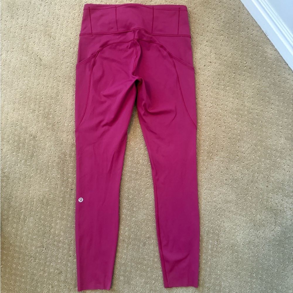 Lululemon Fast & Free 7/8 Tight II *Nulux 25" Color: Star Ruby Size: 6 - Picture 10 of 16